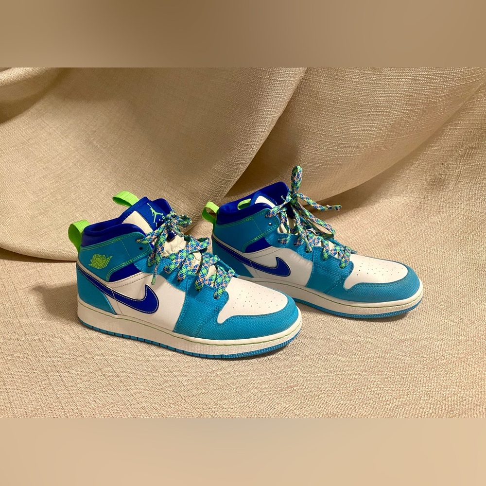 Air Jordan 1 Sprite US Shoe Size 6Y DA8010-400